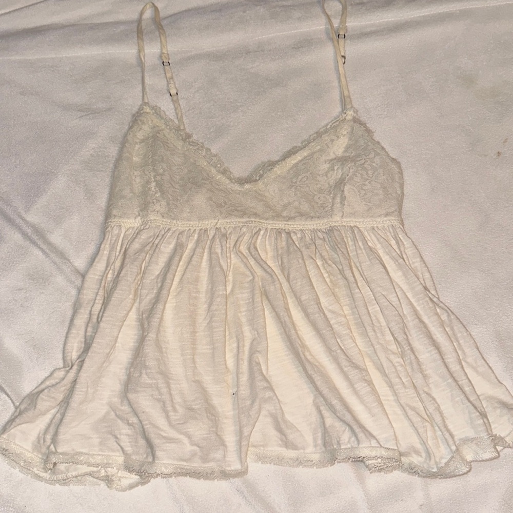 Off-white Flowy Tank Top with Lace Detailing American Eagle Outfitters Size XS
